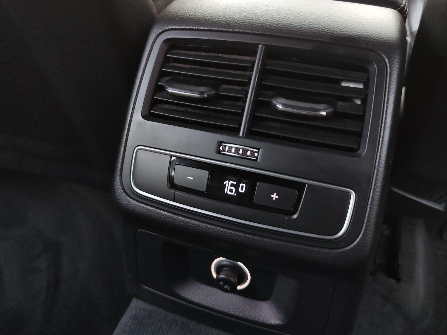 Used Audi A4 2016 for sale - 76485643: Photo 24