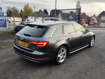 Used Audi A4 2016 for sale - 76485643: Photo