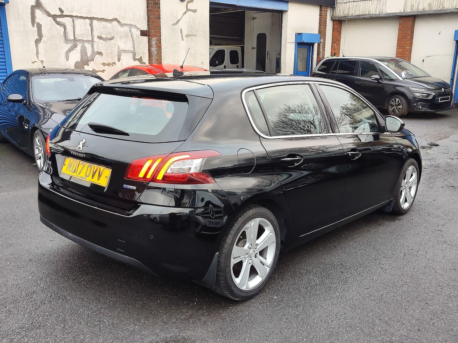 Used Peugeot 308 2017 for sale - 77016257: Photo 10