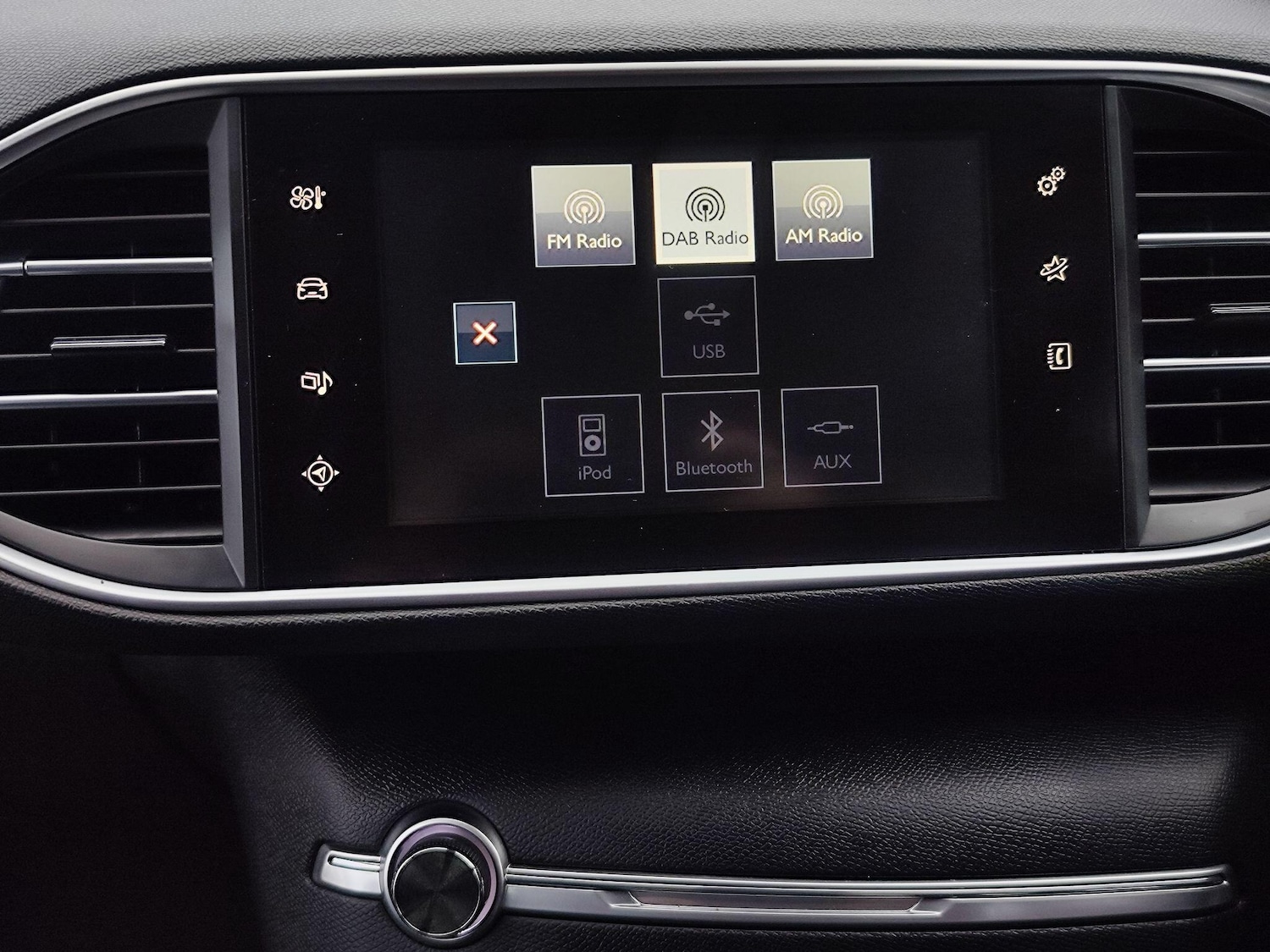 Used Peugeot 308 2017 for sale - 77016257: Photo 16