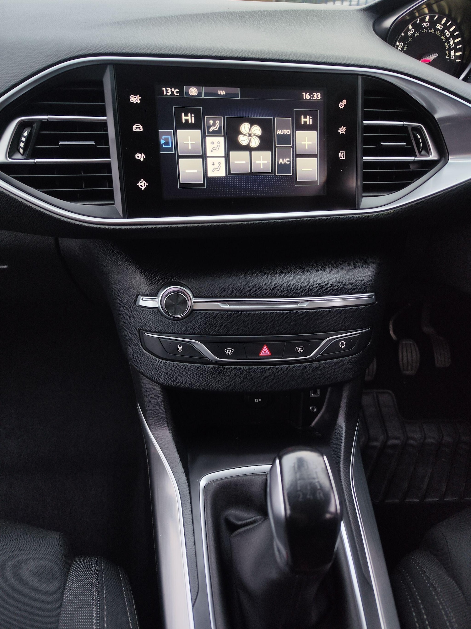 Used Peugeot 308 2017 for sale - 77016257: Photo 20