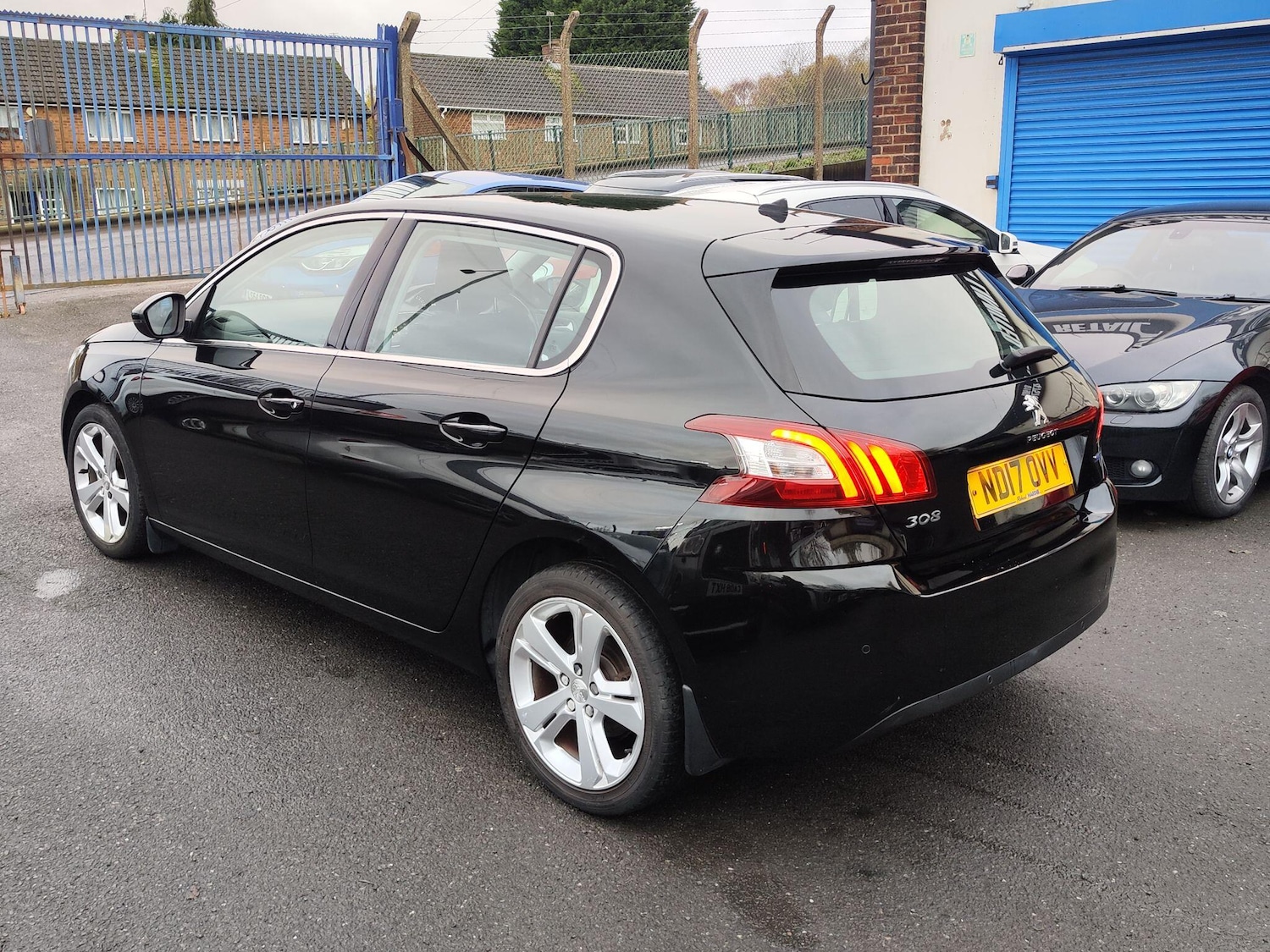 Used Peugeot 308 2017 for sale - 77016257: Photo 8