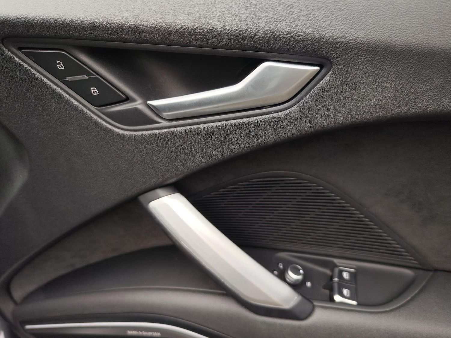 Used Audi TT 2015 for sale - 74979134: Photo 17