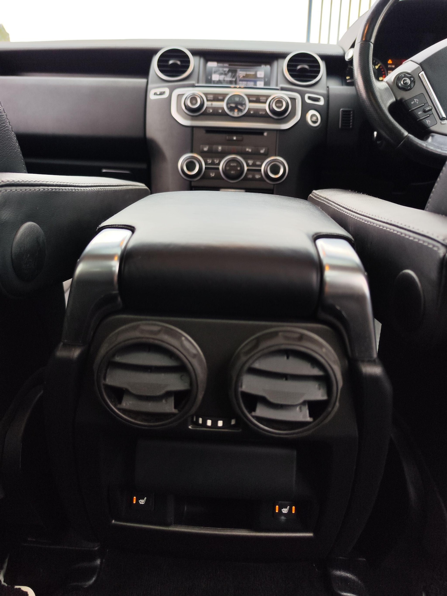 Used Land Rover Discovery 2016 for sale - 77016905: Photo 27