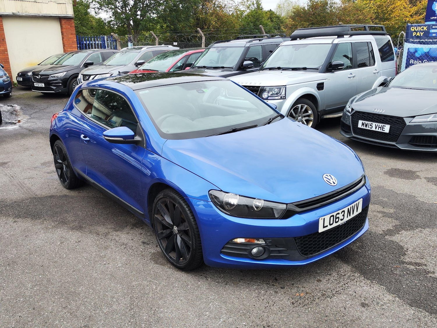 Used Volkswagen Scirocco 2014 for sale - 76315215: Photo 2