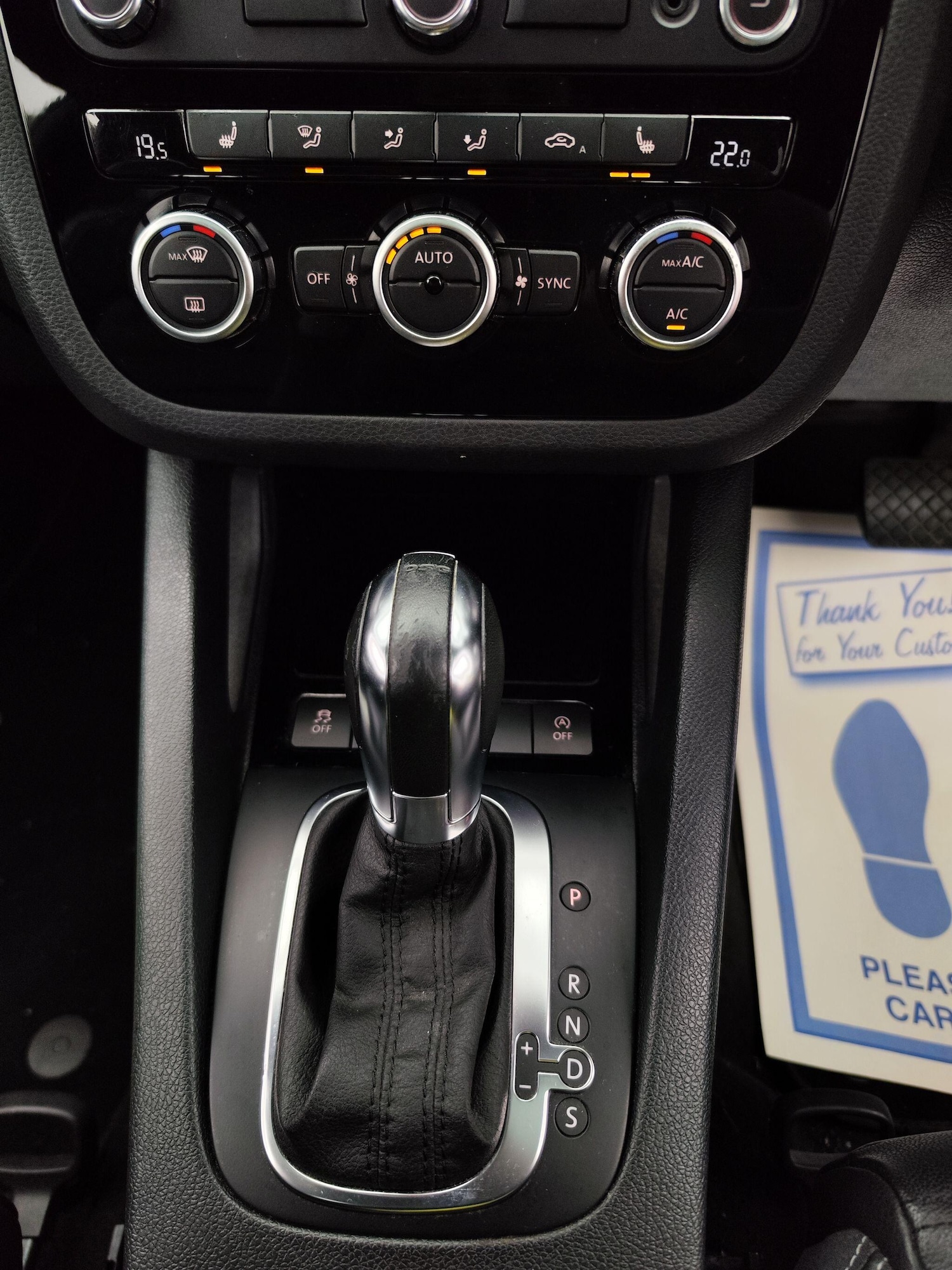 Used Volkswagen Scirocco 2014 for sale - 76315215: Photo 8