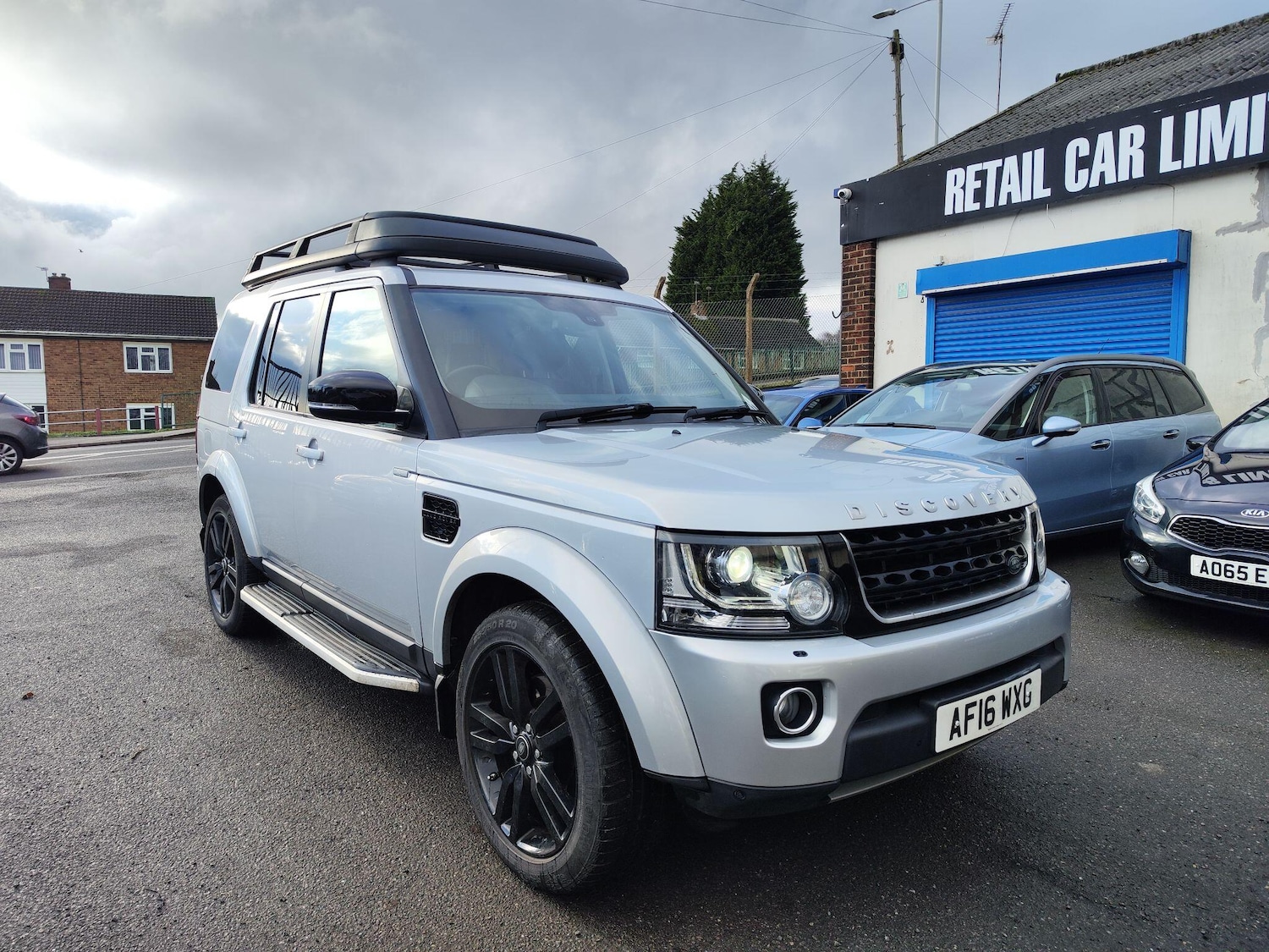 Used Land Rover Discovery 2016 for sale - 77237682: Photo 2