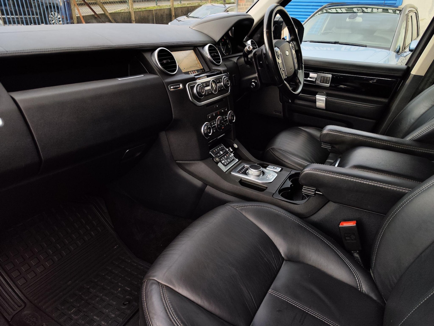 Used Land Rover Discovery 2016 for sale - 77237682: Photo 36