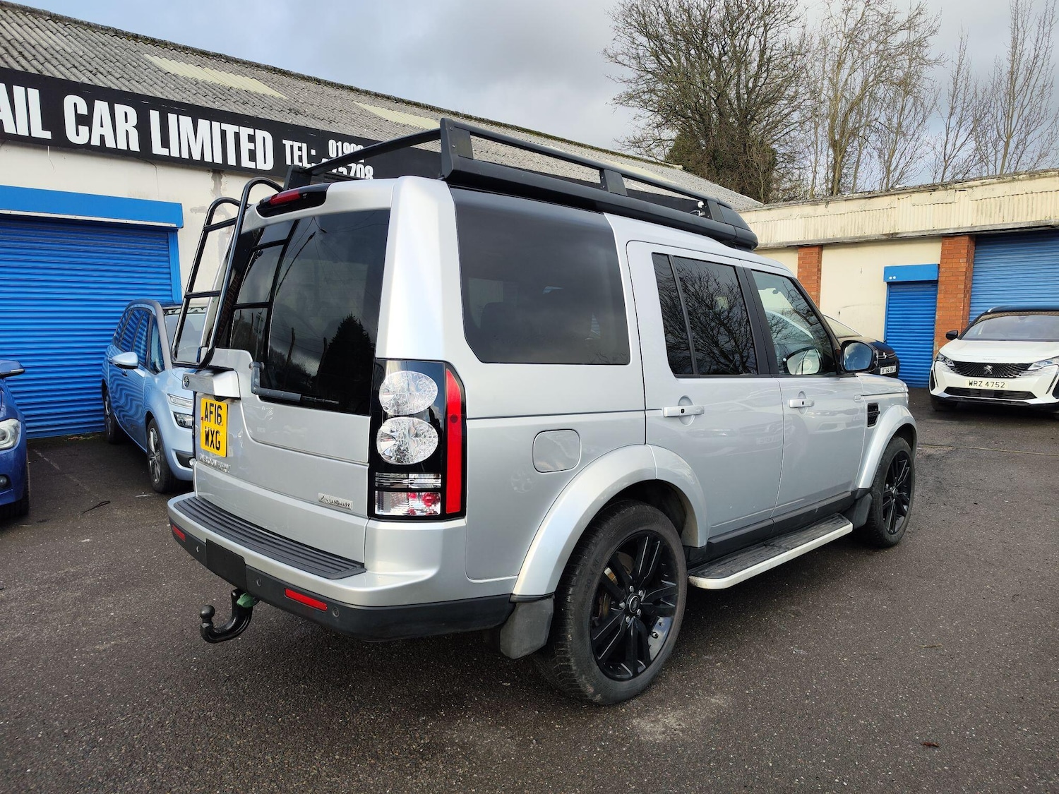 Used Land Rover Discovery 2016 for sale - 77237682: Photo 4
