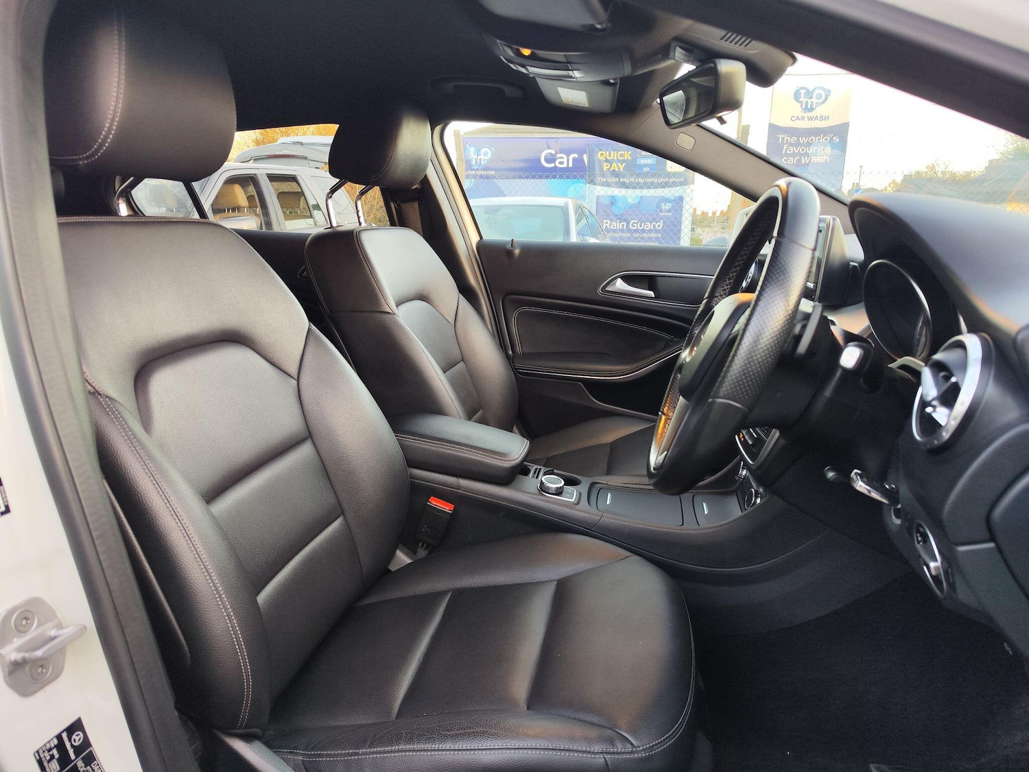 Used Mercedes-Benz GLA 2015 for sale - 76997604: Photo 13