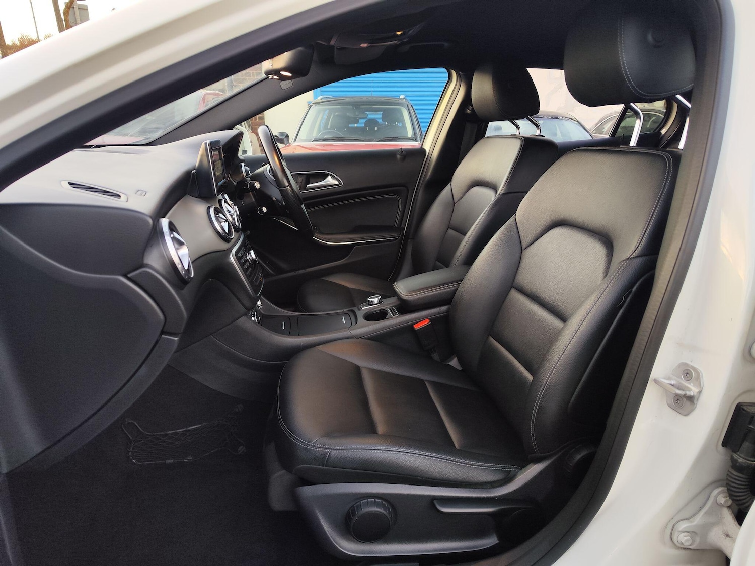 Used Mercedes-Benz GLA 2015 for sale - 76997604: Photo 14