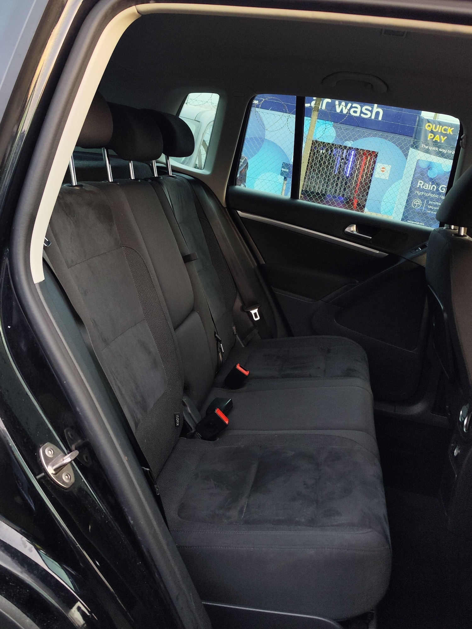 Used Volkswagen Tiguan 2015 for sale - 77237543: Photo 11