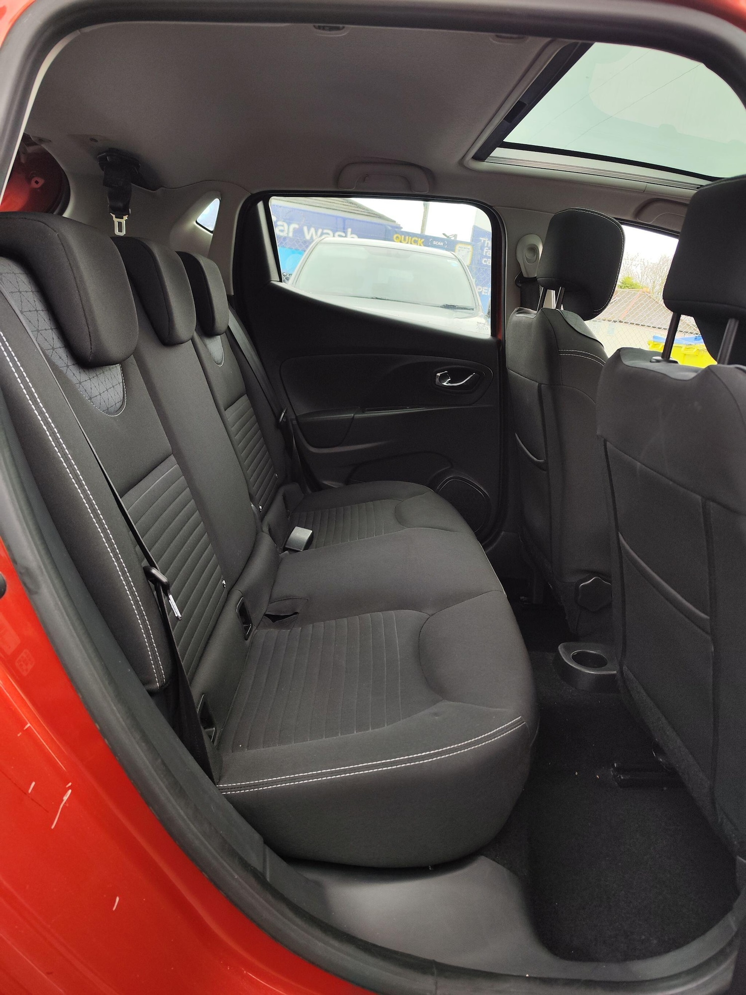 Used Renault Clio 2013 for sale - 76899024: Photo 15