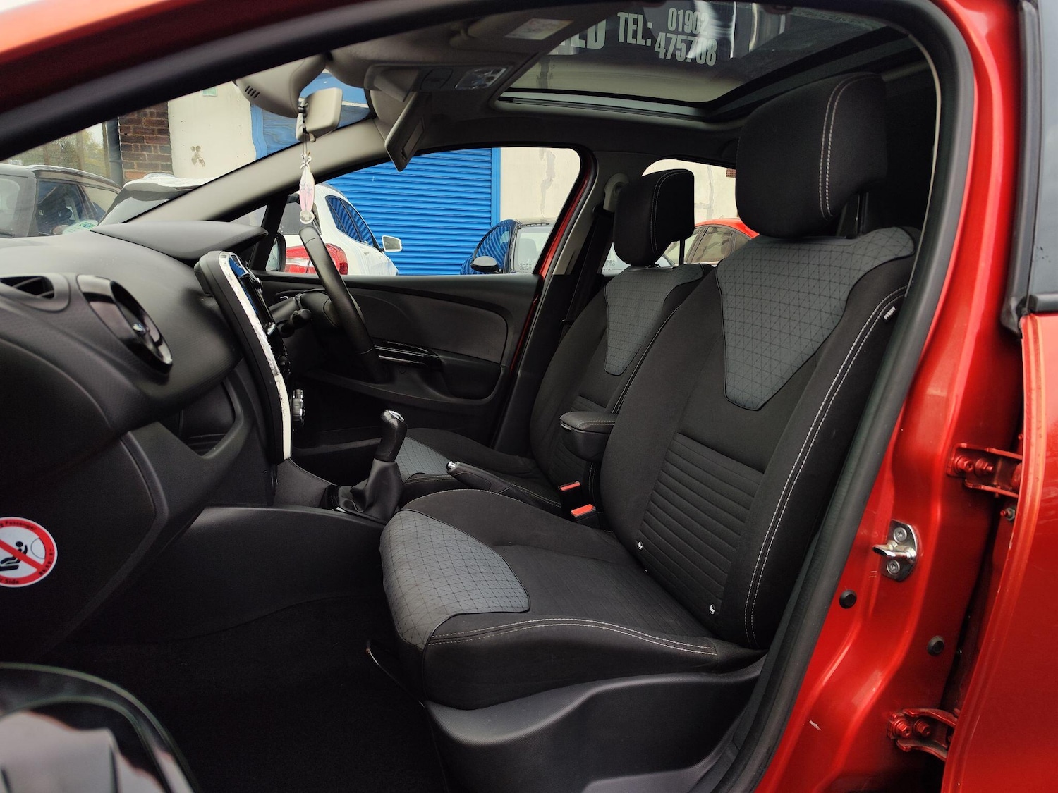 Used Renault Clio 2013 for sale - 76899024: Photo 22