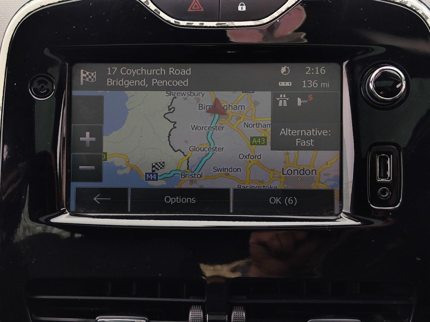 Used Renault Clio 2013 for sale - 76899024: Photo 24