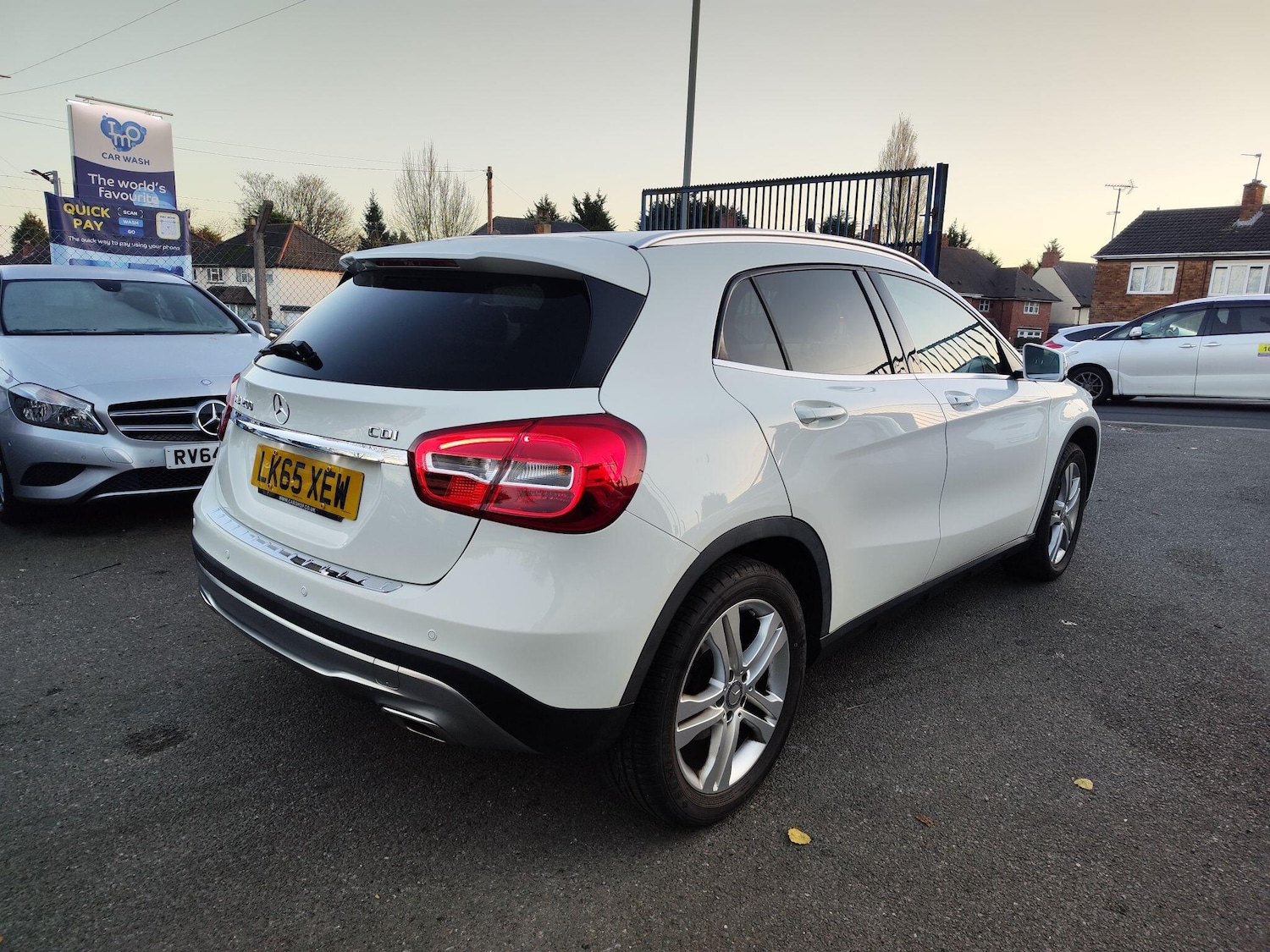 Used Mercedes-Benz GLA 2015 for sale - 76608111: Photo 4