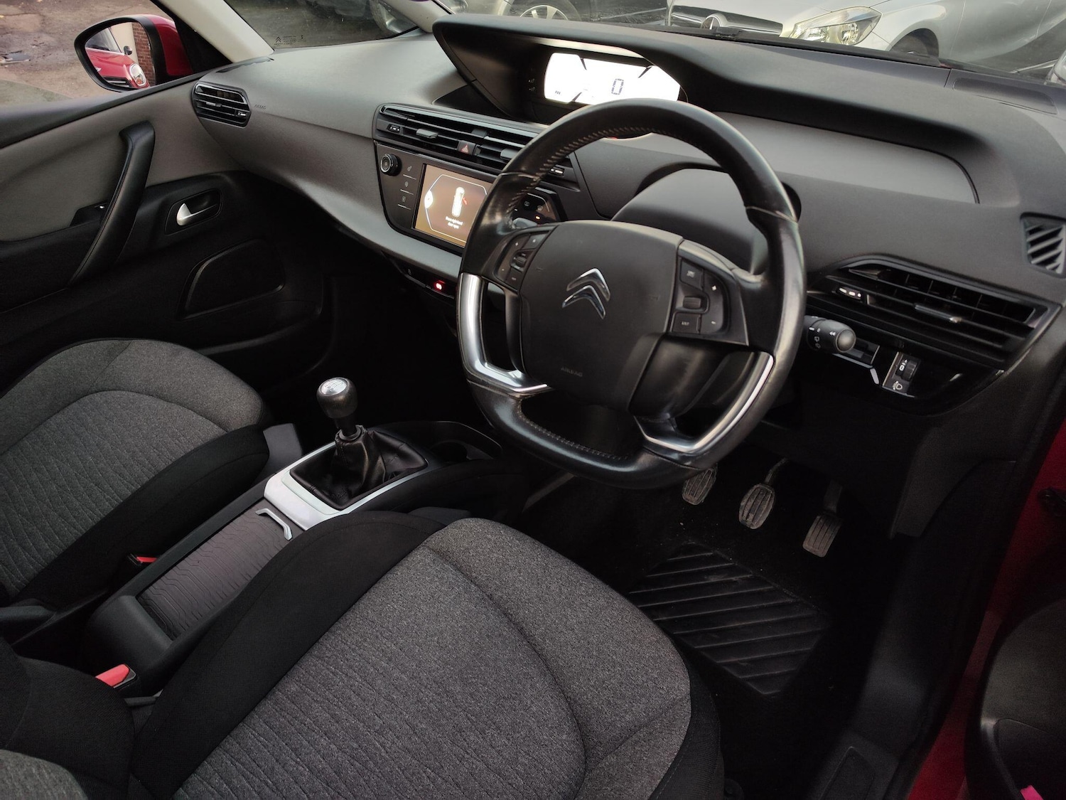 Used Citroen C4 Grand Picasso 2016 for sale - 76994247: Photo 15