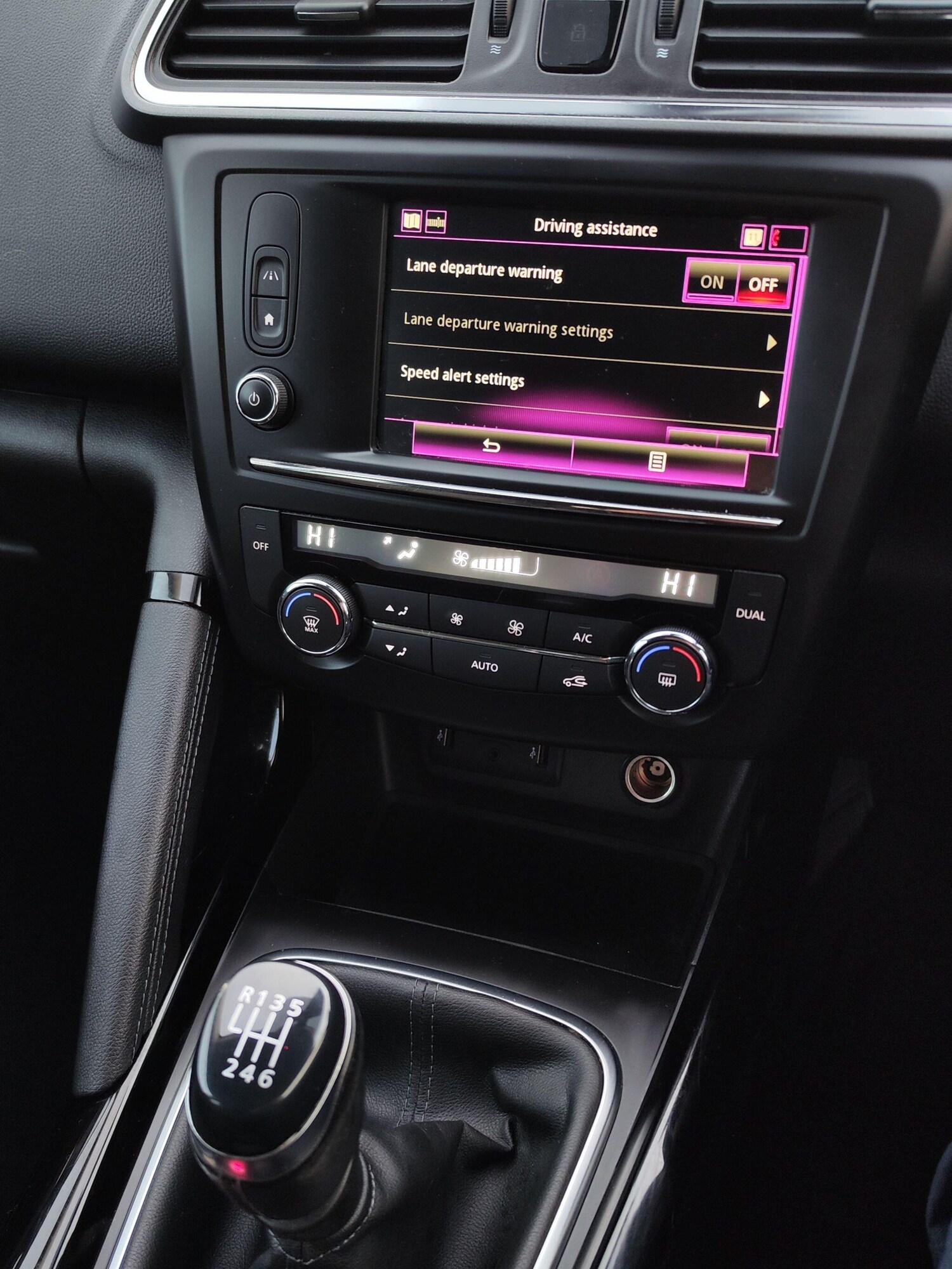 Used Renault Kadjar for sale - 77242541: Photo 25