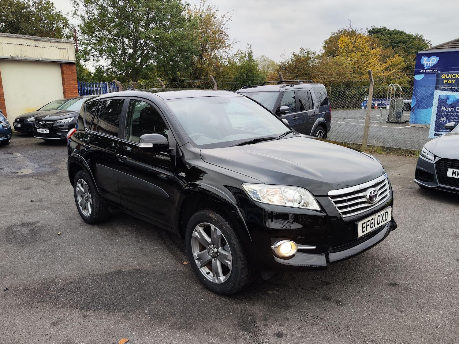 Used Toyota RAV4 2011 for sale - 76633991: Photo 4