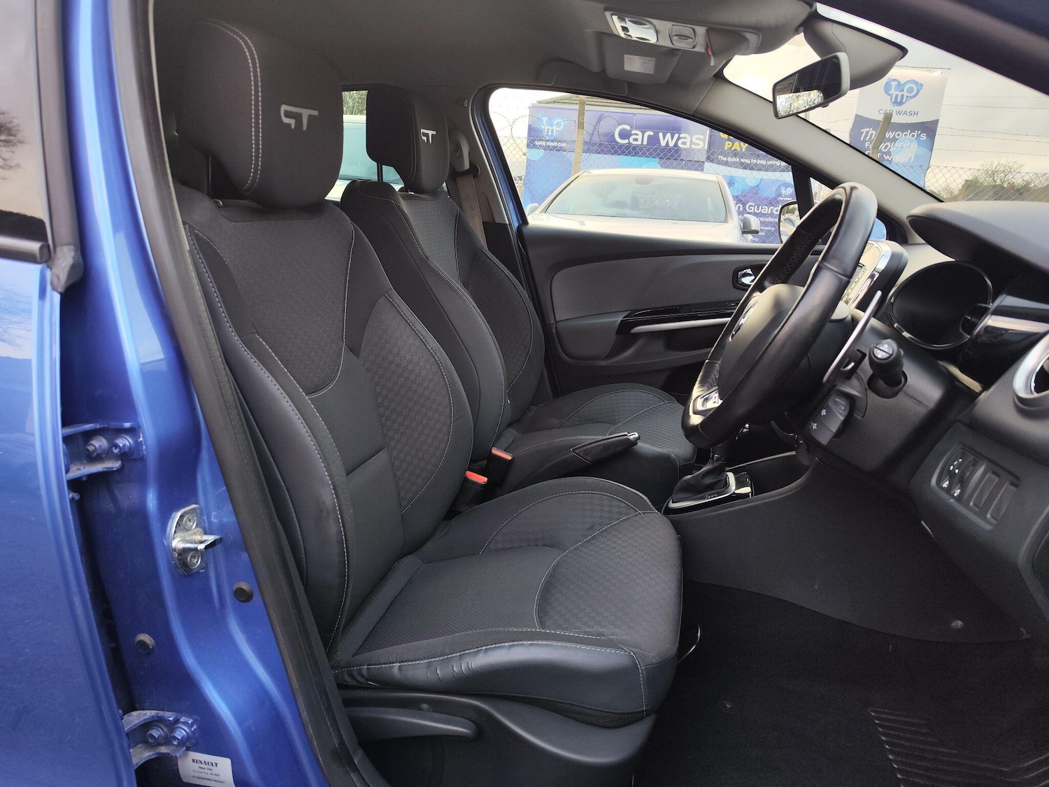 Used Renault Clio 2014 for sale - 76913256: Photo 12