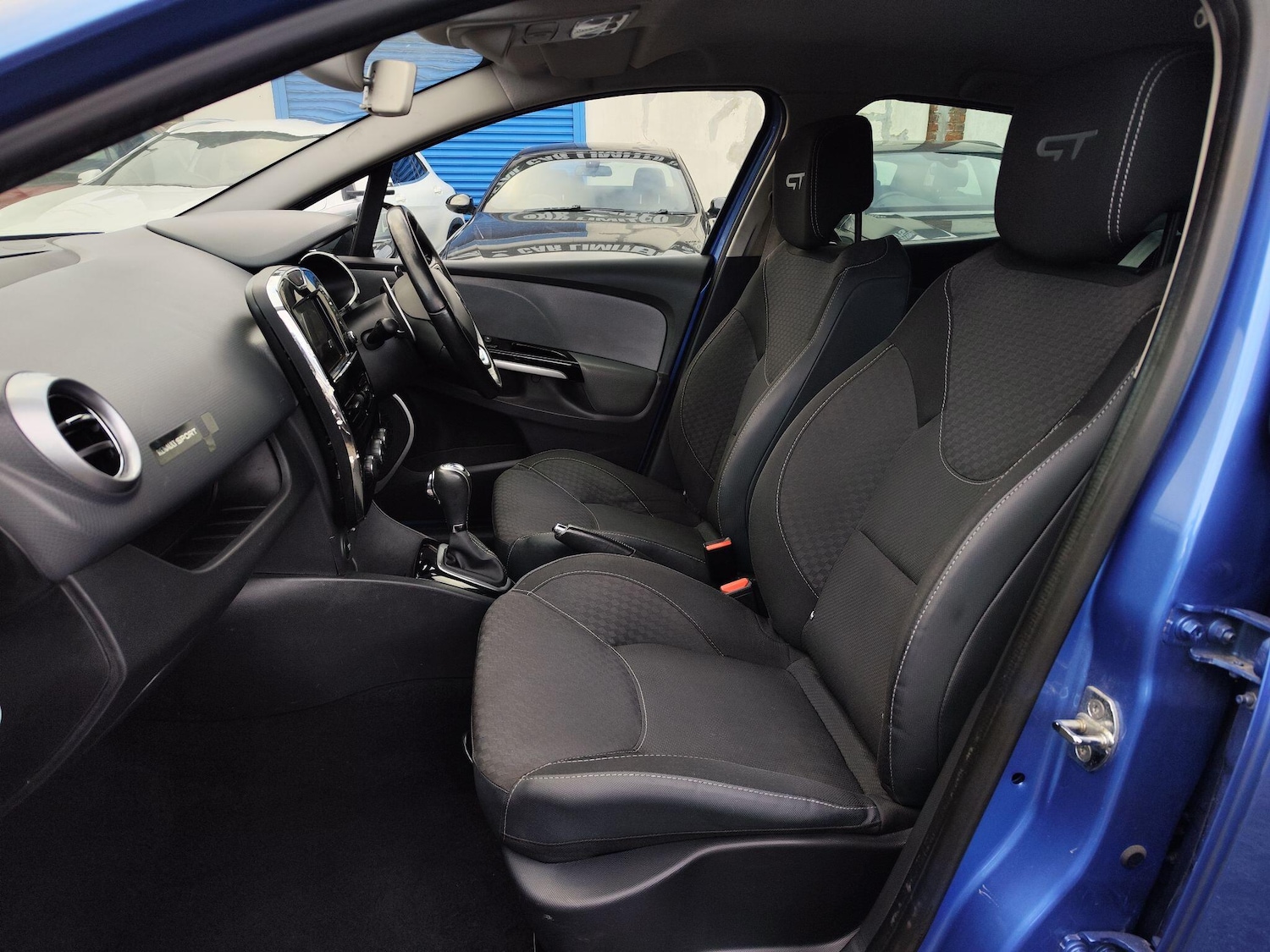 Used Renault Clio 2014 for sale - 76913256: Photo 18