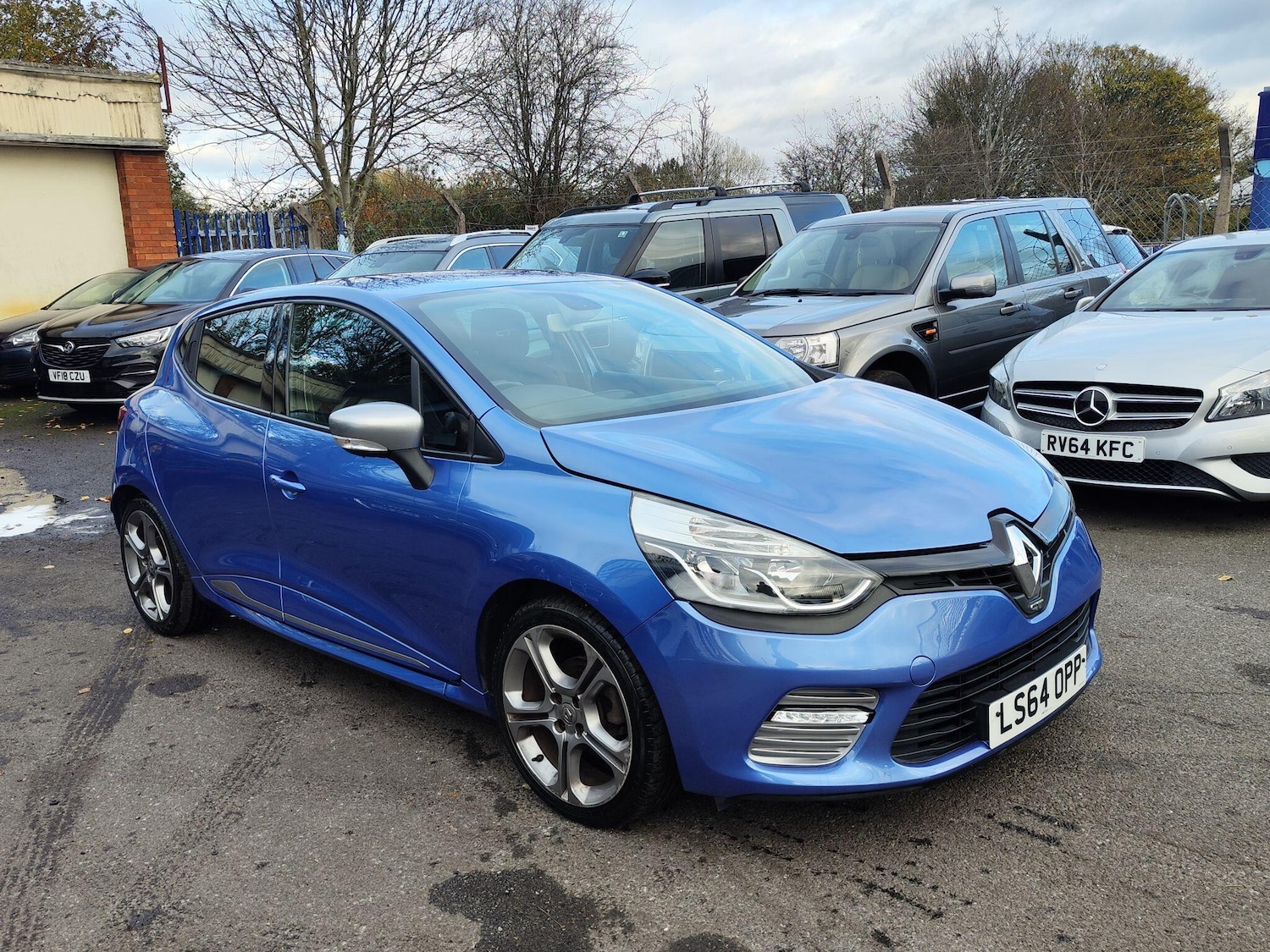 Used Renault Clio 2014 for sale - 76913256: Photo 2