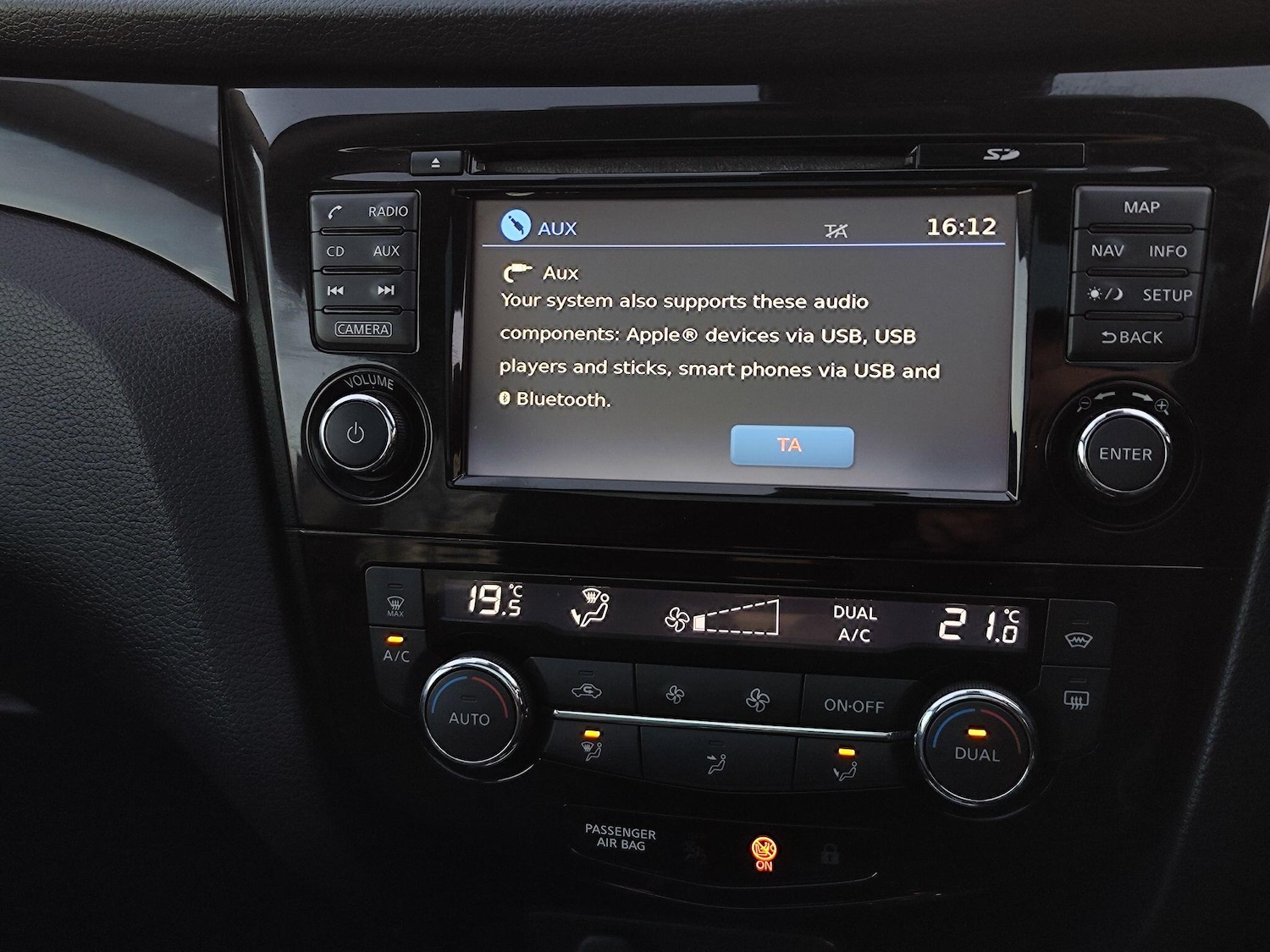 Used Nissan Qashqai 2015 for sale - 77237797: Photo 12