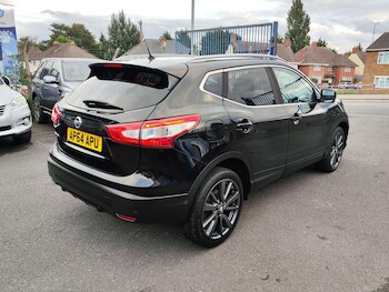 Used Nissan Qashqai 2014 for sale - 76226498: Photo