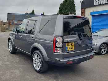 Used Land Rover Discovery 2015 for sale - 76226508: Photo