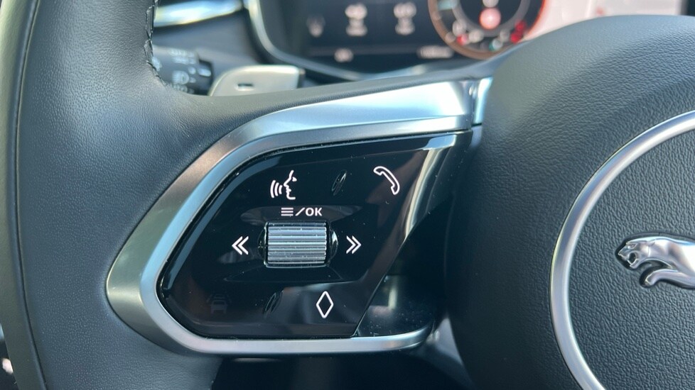 Used Jaguar F-Pace 2023 for sale - 77031288: Photo 43