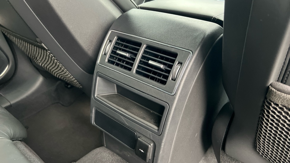 Used Jaguar F-Pace 2023 for sale - 76881844: Photo 18