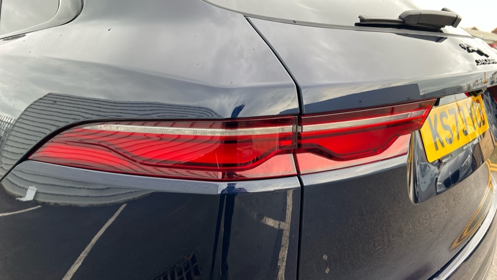 Used Jaguar F-Pace 2023 for sale - 76881844: Photo 19