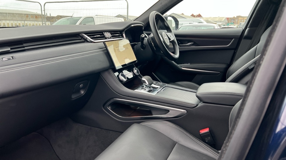 Used Jaguar F-Pace 2023 for sale - 76881844: Photo 33