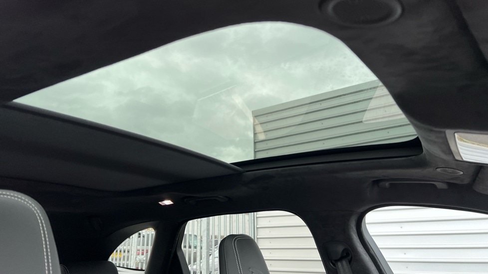 Used Jaguar F-Pace 2023 for sale - 76881844: Photo 35