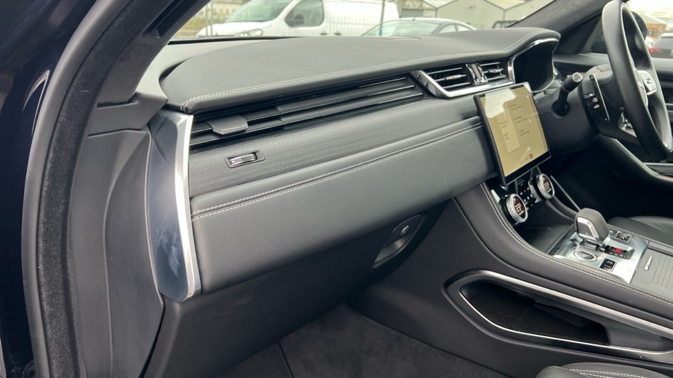 Used Jaguar F-Pace 2023 for sale - 76881844: Photo 44