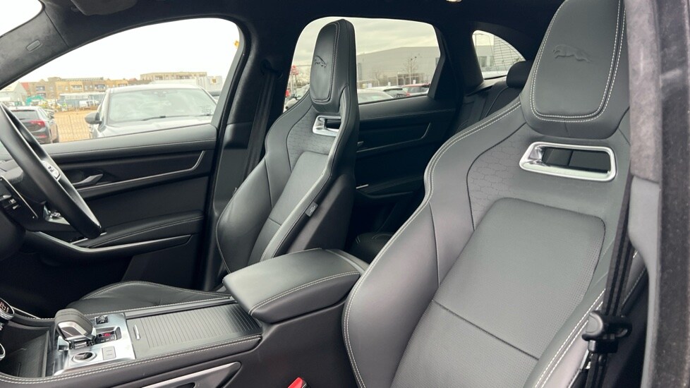 Used Jaguar F-Pace 2023 for sale - 76881844: Photo 50