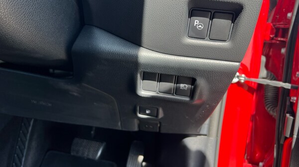 Used Toyota C-HR 2022 for sale - 75534089: Photo 48