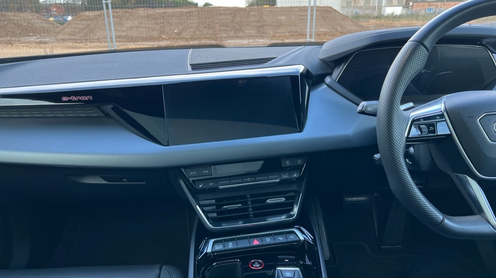 Used Audi e-tron GT 2023 for sale - 76861776: Photo 12