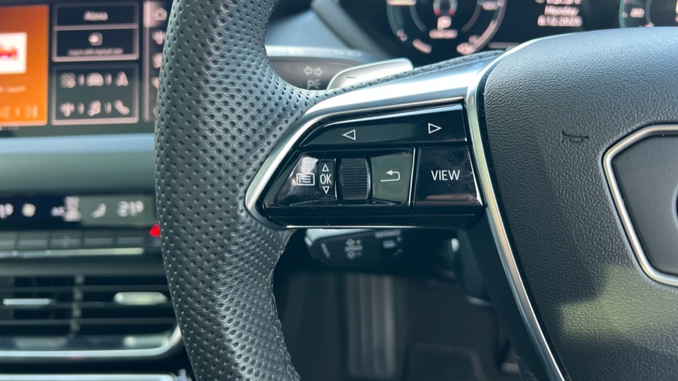 Used Audi e-tron GT 2023 for sale - 76861776: Photo 22