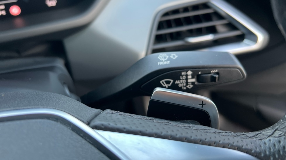 Used Audi e-tron GT 2023 for sale - 76861776: Photo 24