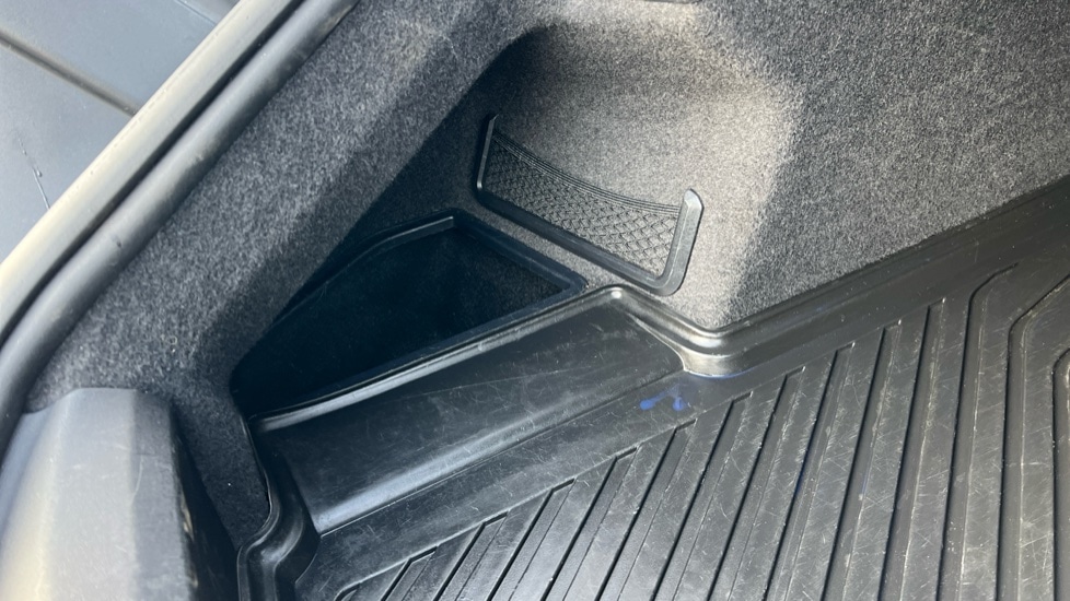 Used Audi e-tron GT 2023 for sale - 76861776: Photo 50