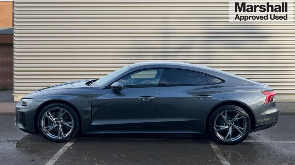 Used Audi e-tron GT 2023 for sale - 76861776: Photo 6