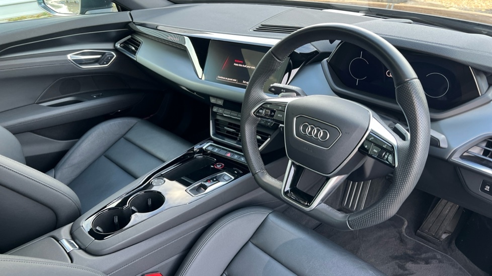 Used Audi e-tron GT 2023 for sale - 76861776: Photo 9