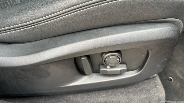 Used Jaguar F-Pace 2023 for sale - 75590904: Photo 36