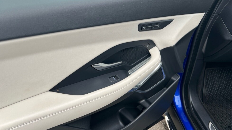 Used Jaguar E-Pace 2019 for sale - 76146070: Photo 41