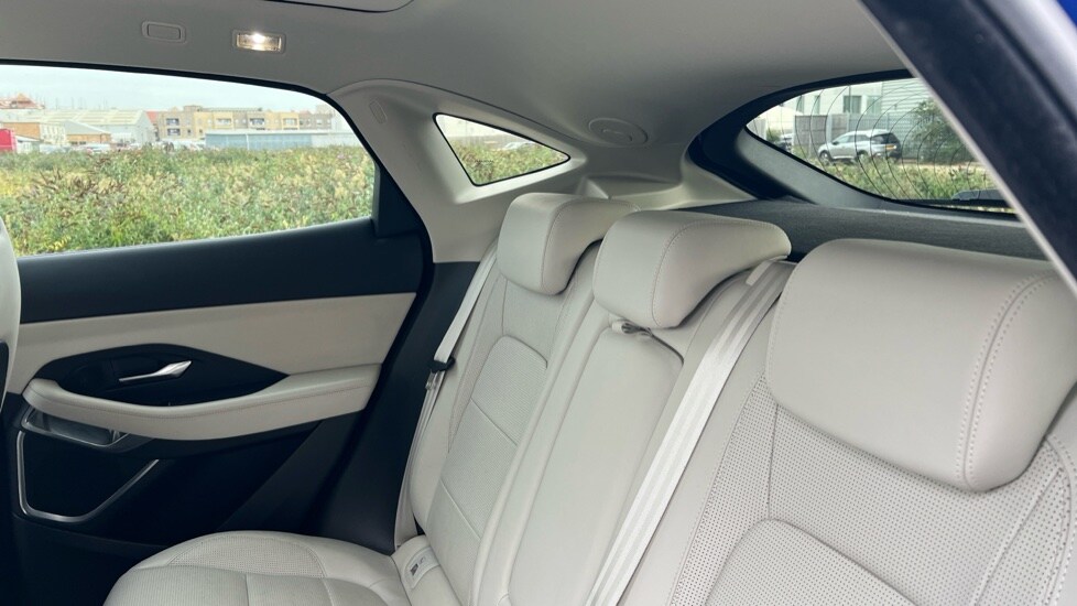 Used Jaguar E-Pace 2019 for sale - 76146070: Photo 43