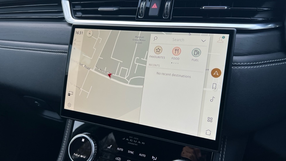 Used Jaguar F-Pace 2024 for sale - 76233939: Photo 11