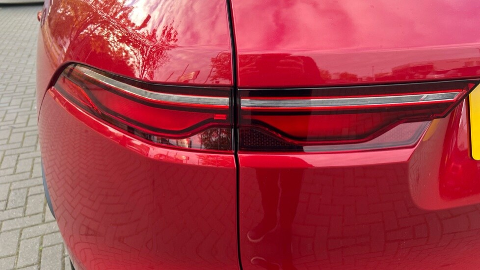 Used Jaguar F-Pace 2024 for sale - 76233939: Photo 19