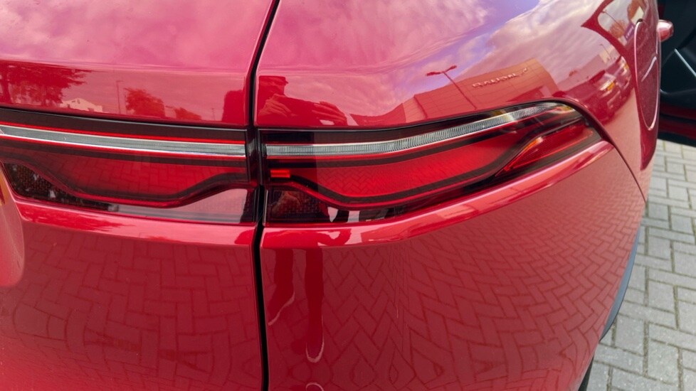 Used Jaguar F-Pace 2024 for sale - 76233939: Photo 20