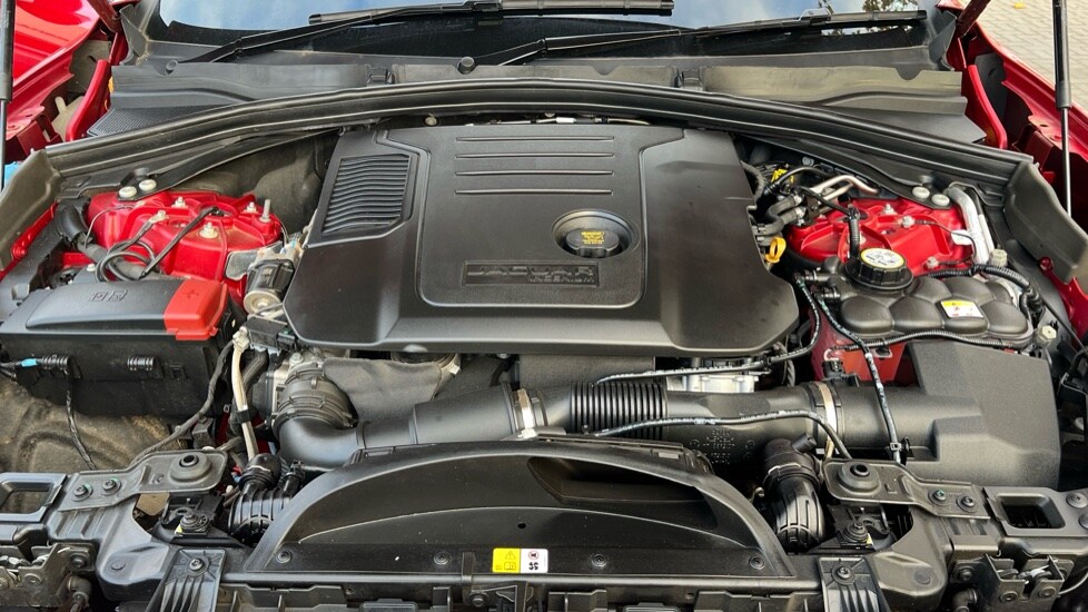 Used Jaguar F-Pace 2024 for sale - 76233939: Photo 34